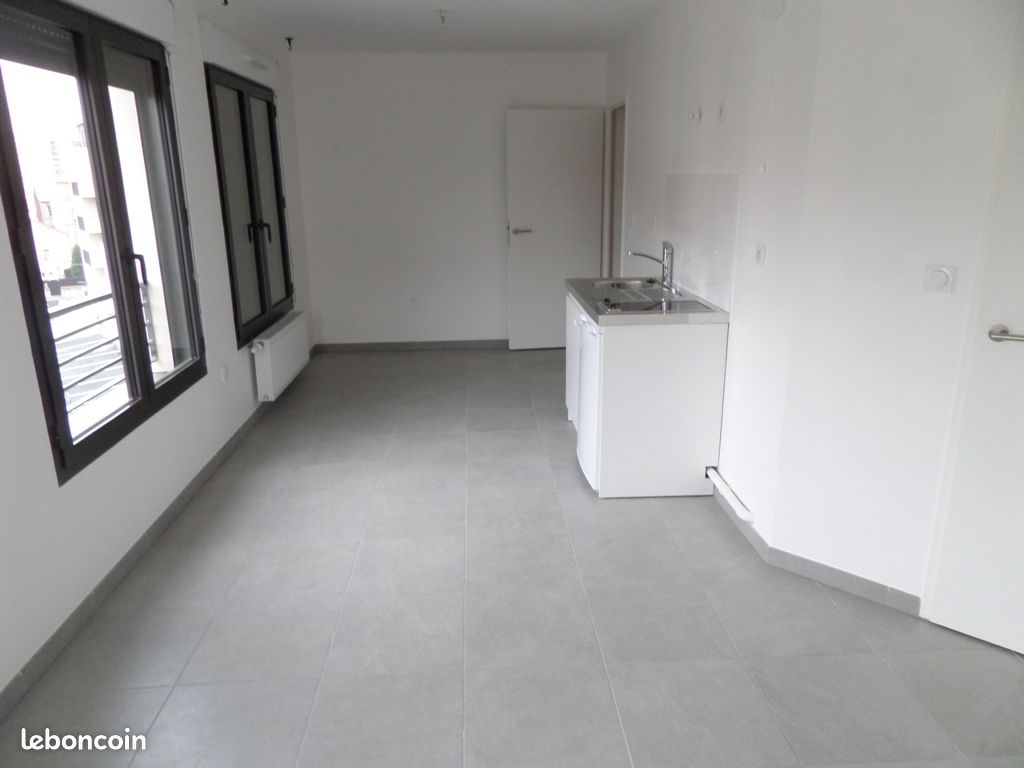 Appartement 1 pièce 27 m² · à Chamalières · 27 m² · 448 €