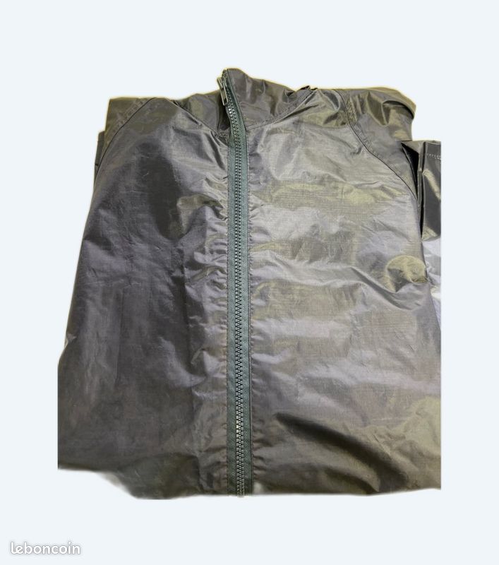 Vêtements de pluie, veste et pantalon (image 1)