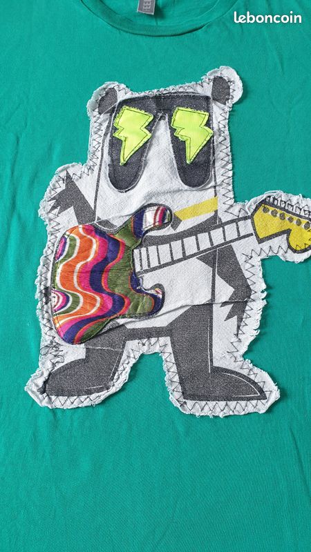 T-shirt "Feel it" Taille L (image 1)