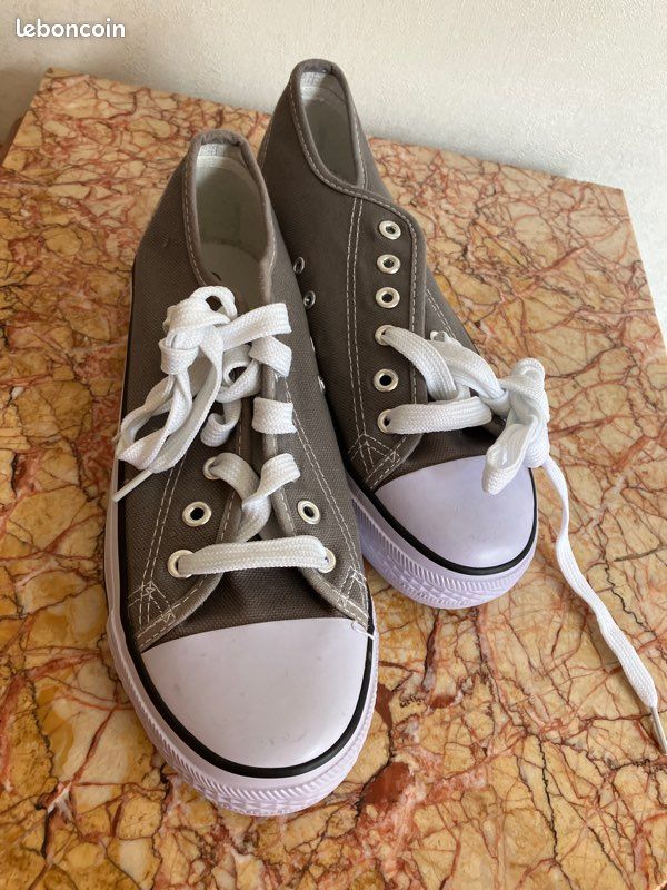 Basket pour femme de la marque essentials bristol taille 39 (image 10)
