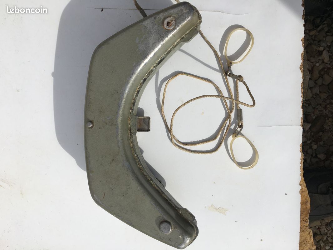 Condensateur pour Cireuse ELECTROLUX B9 (image 10)