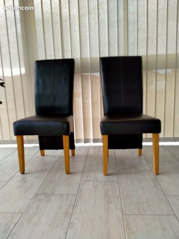 Chaises salle à manger coloris brun (image 1)
