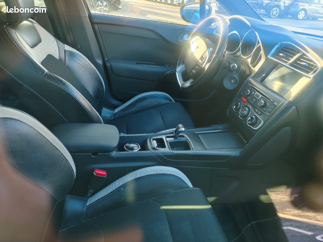 CITROEN DS4 DIESEL 1.6 L e-HDi 115 CV BOITE AUTOMATIQUE Airdream 107000 KMS So Chic ETG6 (image 7)