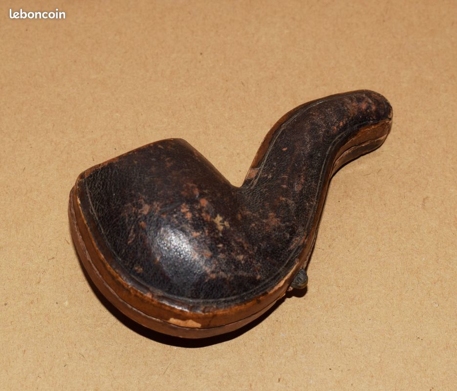 Ancien petit étuis a pipe maqué AIDE FABt A RENNES - 5 x 9.5 cm (image 3)