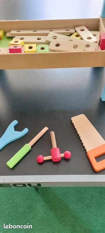 Etabli bricolage bois enfant Jeux Jouets