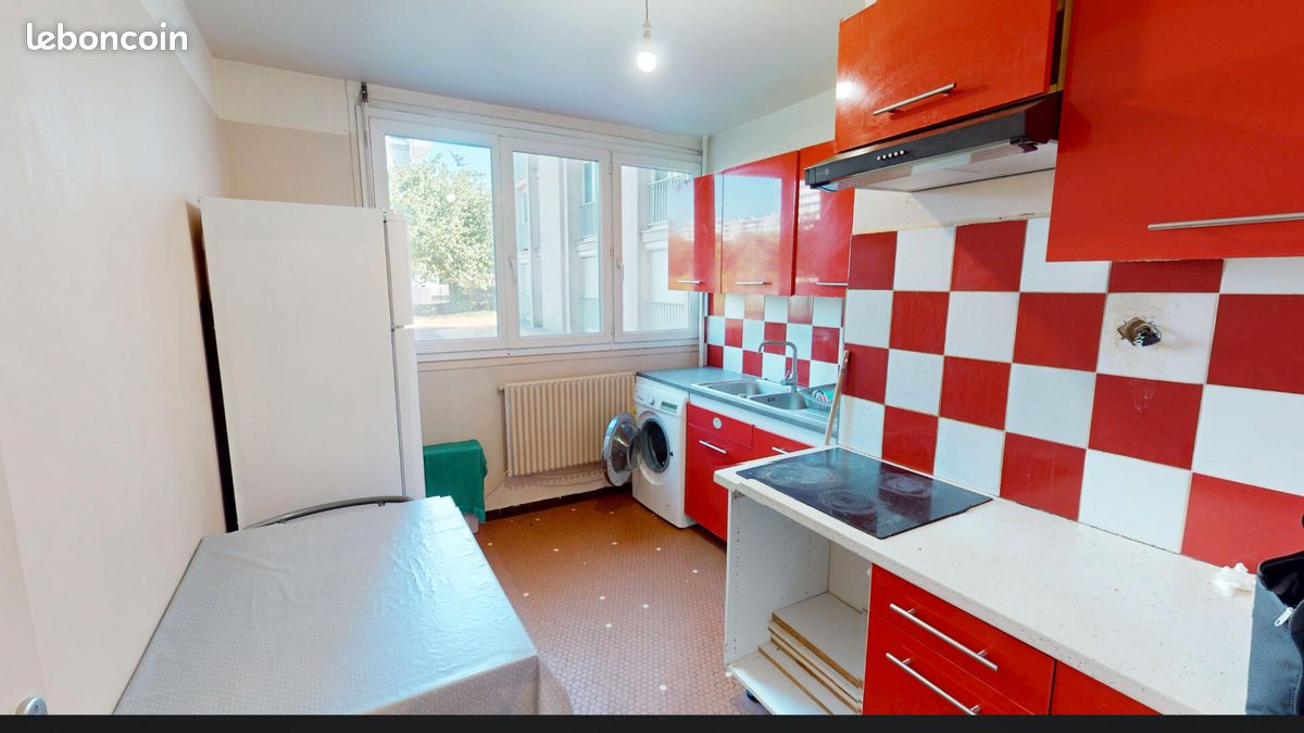 Appartement 4 pièces 85 m² · à Ivry-sur-Seine · 85 m² · 299 000 €