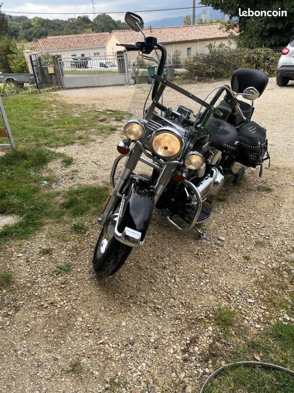 Harley Davidson SOFTAIL HERITAGE CLASSIQUE 1585 cm3 (image 2)