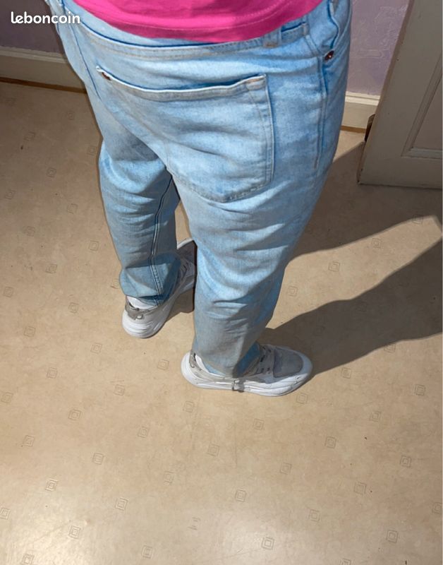 Jeans (image 1)