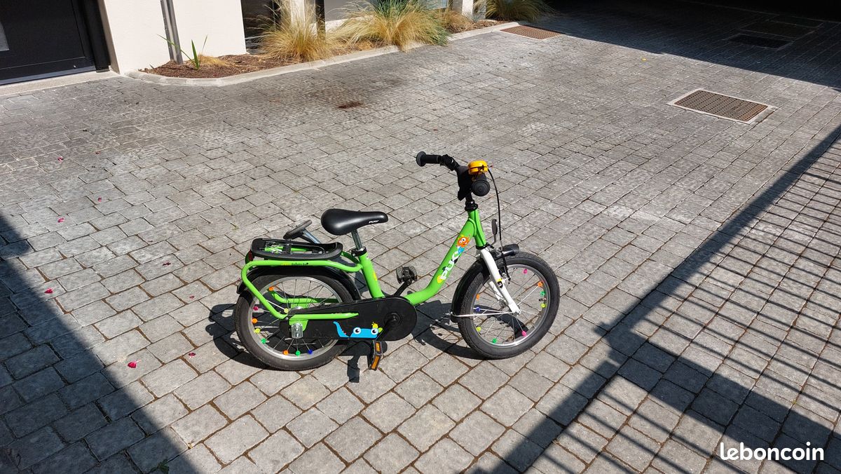 Vélo enfant puky 16" avec son jeu de petites roues (image 1)