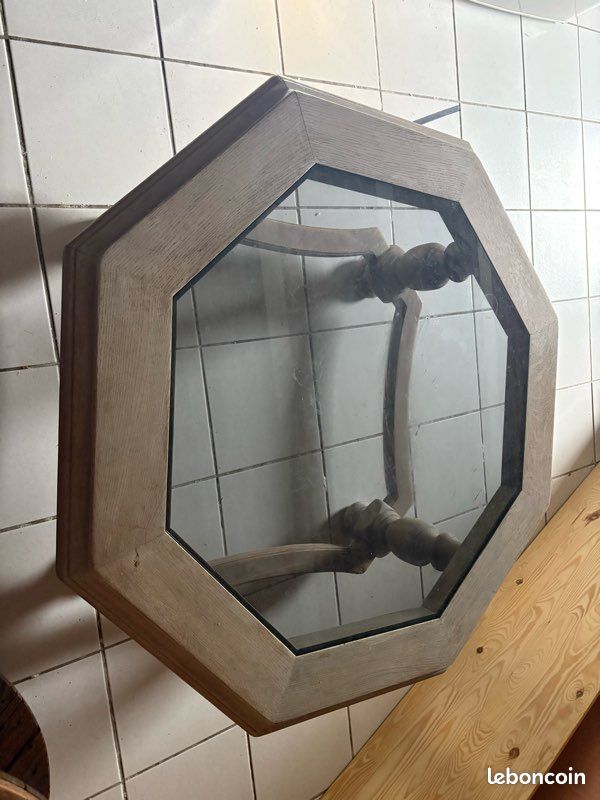 Table basse hexagonale (image 2)