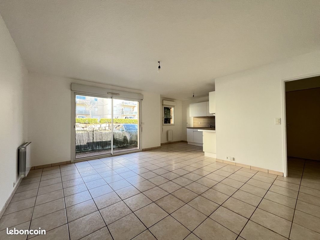 Appartement 2 pièces 50 m² · à Onet-le-Château · 50 m² · 535 €/mois