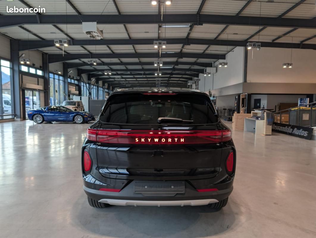 Skyworth k Luxury 5P (image 6)