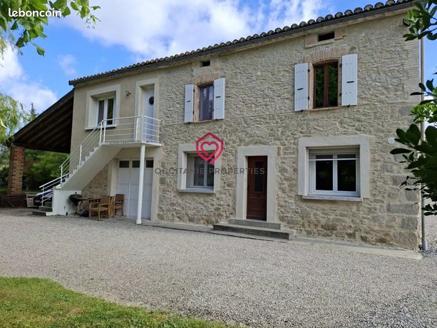 Maison 7 pièces 237 m²