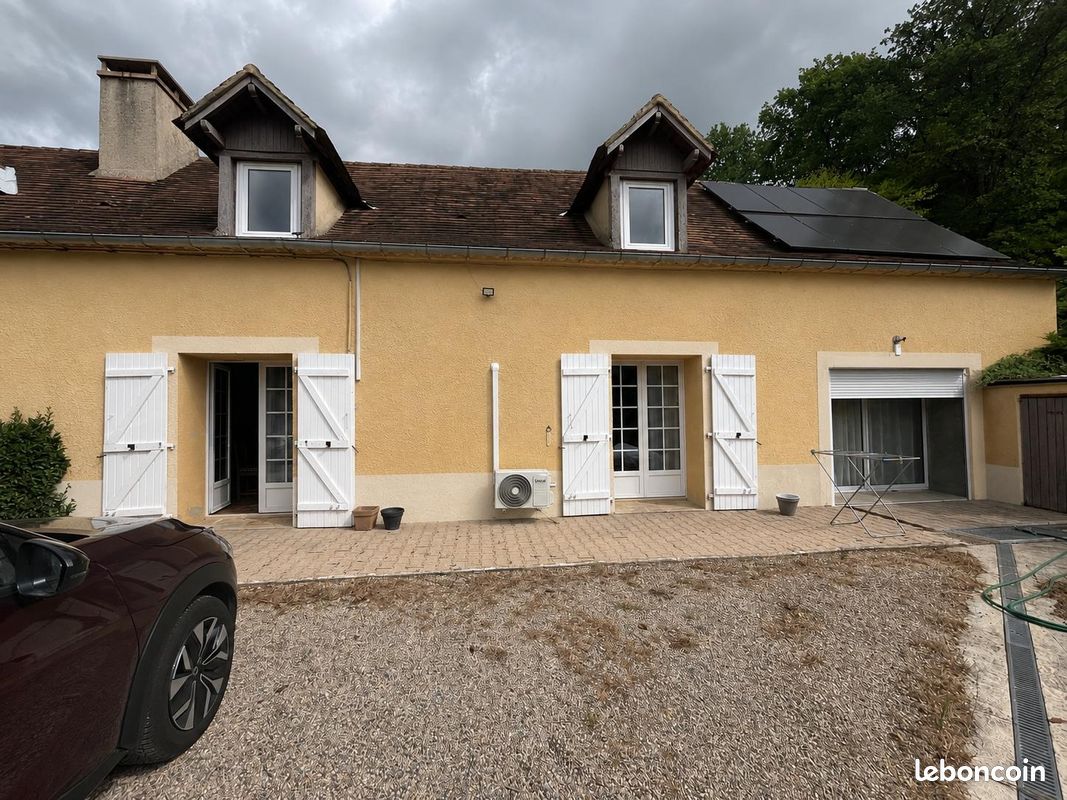 Maison 7 pièces 250 m² · à Lamonzie-Montastruc · 250 m² · 210 000 €