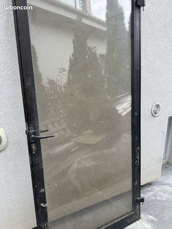 Porte aluminium ou châssis fixe (image 1)