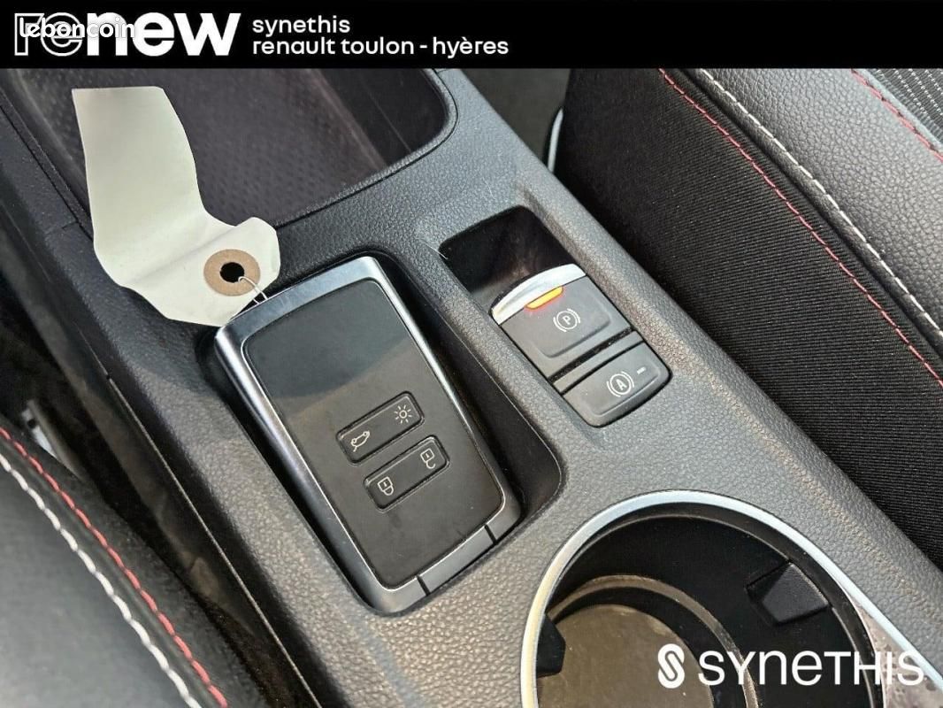 Renault Captur E-Tech 145 - 21B R.S. Line (image 25)
