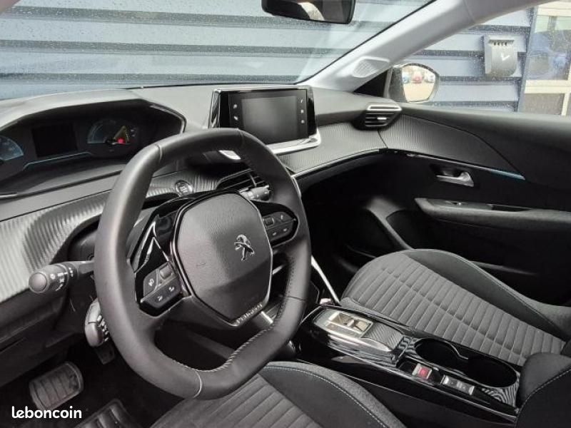 Peugeot 208 e-208 136ch Style (image 6)