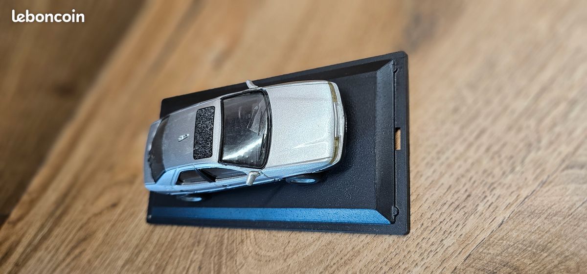 Citroën Xantia Concept – Miniature 1/43e – Franstyle – Résine Rouge