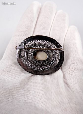 Artefact Subtropical Célèbre ceinture en cuir blanche Incroyable curriculum FAUX Artefact Subtropical Célèbre ceinture en cuir blanche Incroyable curriculum FAUX