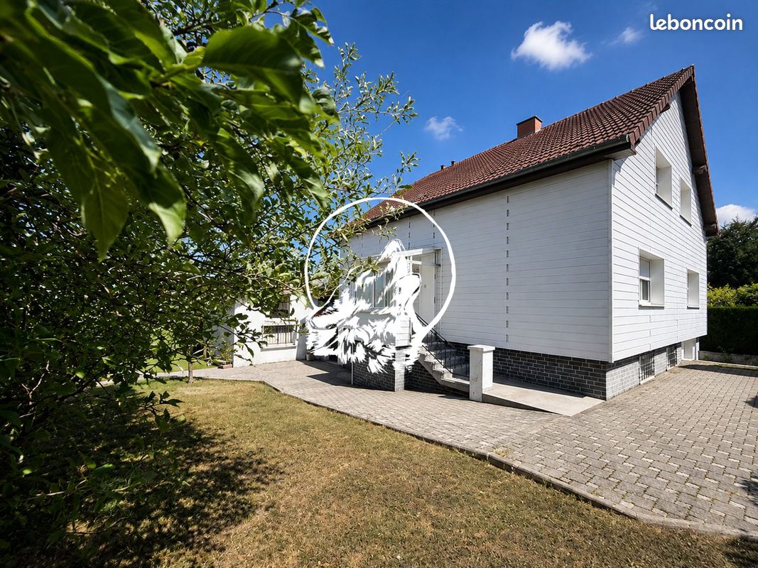 Maison 6 pièces 135 m² · à Valmont · 135 m² · 240 000 €