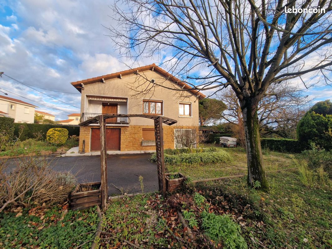 Maison 6 pièces 128 m² · à Chuzelles · 128 m² · 269 000 €