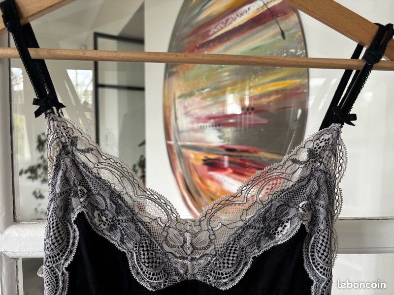 Chemise De Nuit Etam Taille 36 - 100% Coton Noir - Occasion Très Bon état