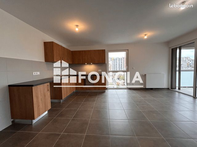 Appartement 4 pièces 87 m² · à Grenoble · 87 m² · 1 137 €/mois