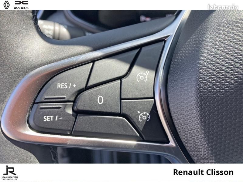 Renault Clio 1.5 Blue dCi 100ch Evolution - 24 (image 16)