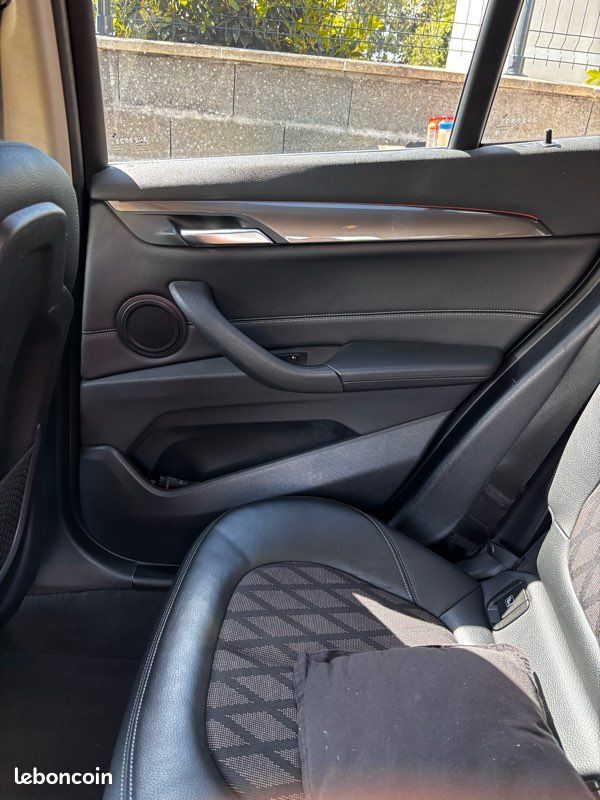 Bmw x1 18d bva8 (image 8)