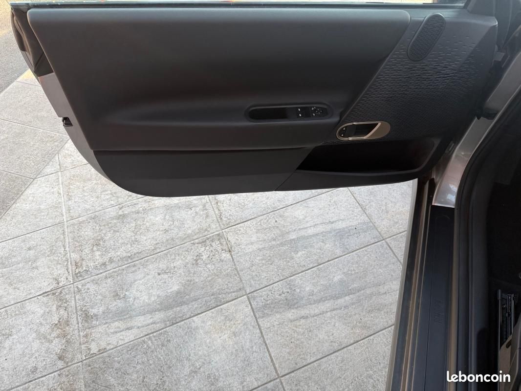 Mini Cooper ELECTRIC J01 SE 218 ch Essential (image 20)