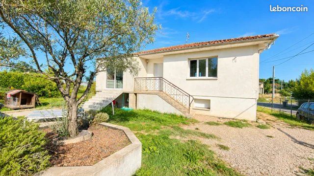Maison 5 pièces 127 m² · à Sainte-Livrade-sur-Lot · 127 m² · 990 €/mois