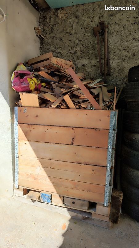 Caisse de stockage de bois (image 1)