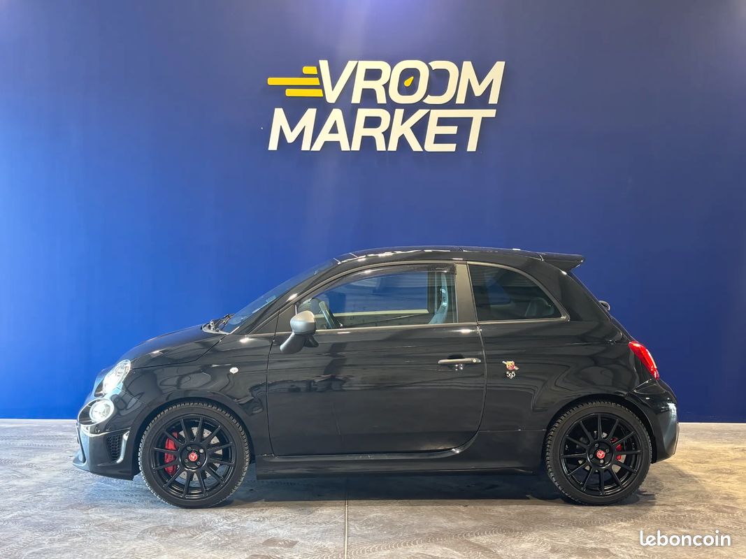 Abarth 500 1.4 Turbo T-Jet 180ch 595 Competizione BVA - Origine France / CarPlay / Suivi complet Fiat / Audio Beats / Toit Ouvrant (image 6)