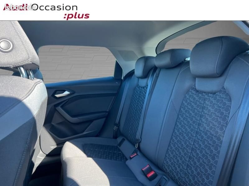 Audi A1 Sportback 25 TFSI 95ch Design S tronic 7 (image 11)