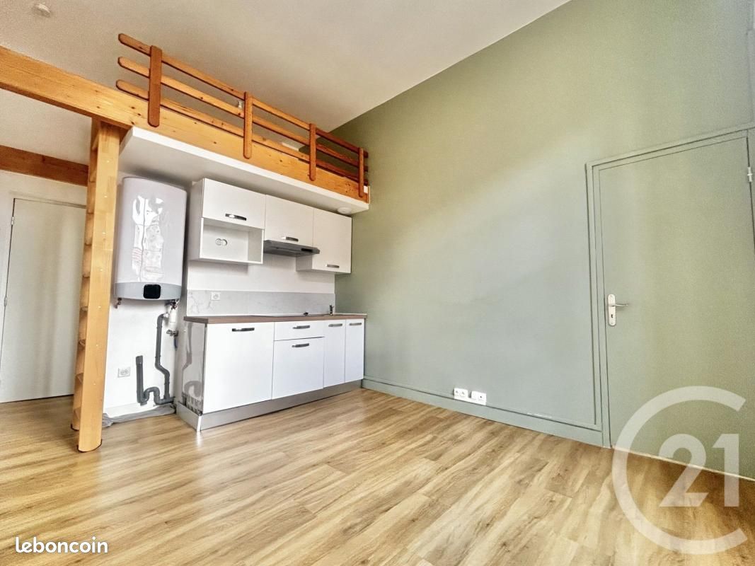 Appartement 1 pièce 18 m² · à Grenoble · 18 m² · 547 €/mois