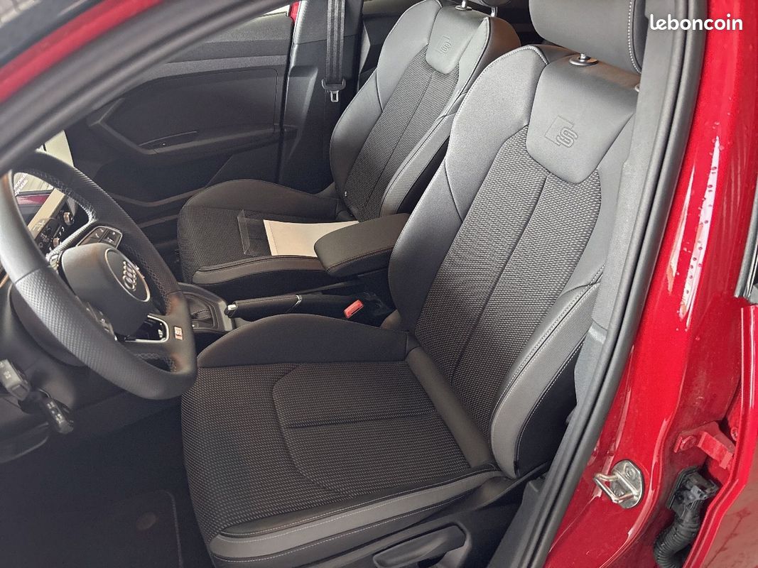 AUDI A1 Sportback 30 TFSI 116 ch S tronic 7 S Line Plus (image 16)