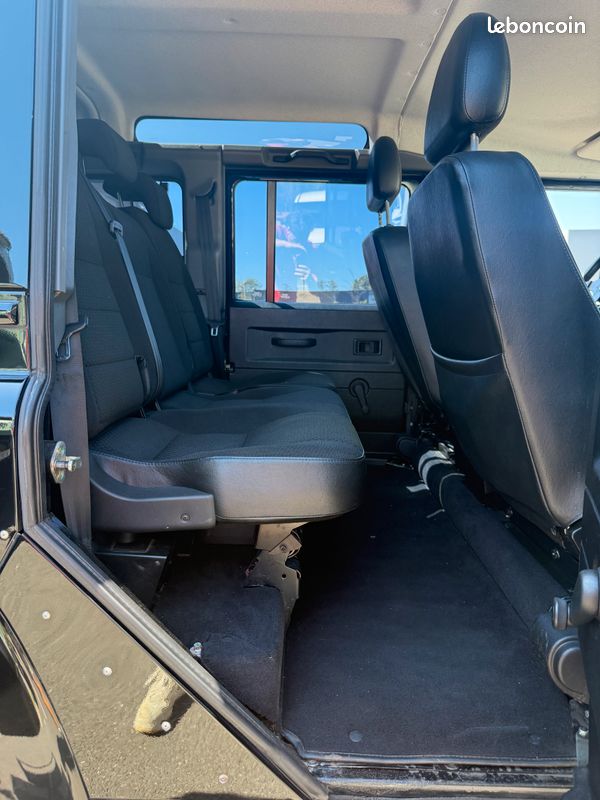 Land Rover Defender 110 2,2L TD4 - 2014 (image 4)