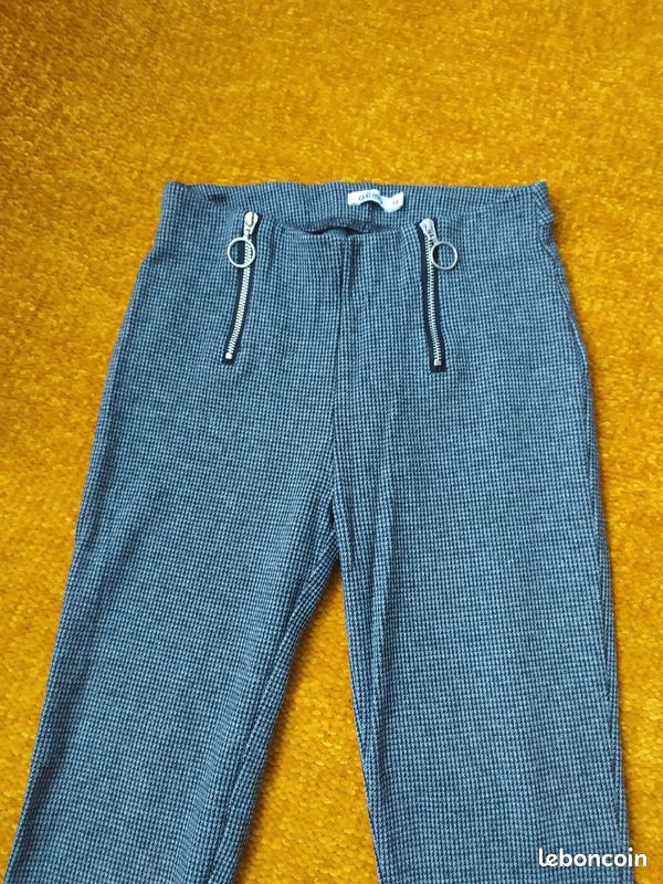 Pantalon élastique Gemo taille 10 ans (image 1)