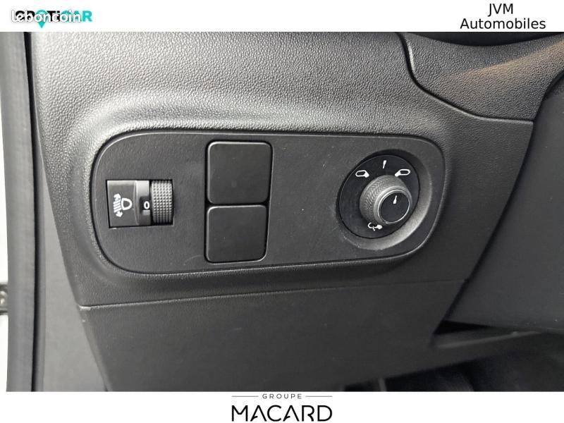 Citroen C3 1.5 BlueHDi 100ch S&S PLUS (image 20)