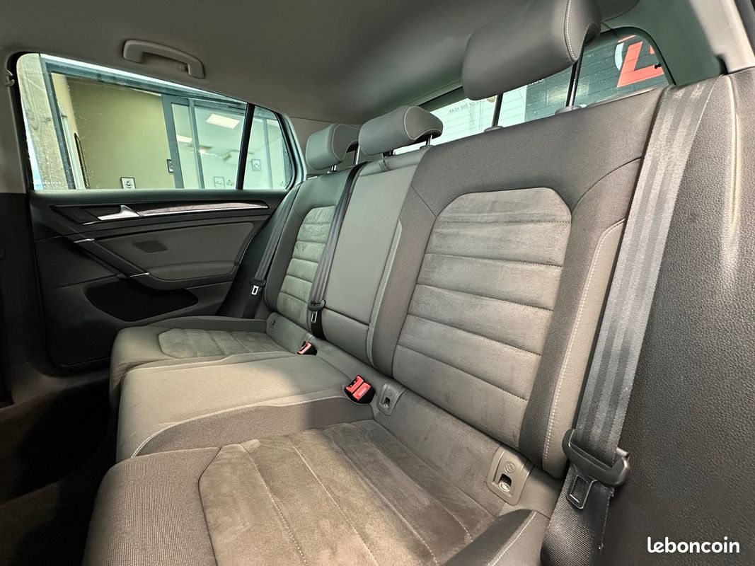 Volkswagen Golf 140cv TSI Carat Boite auto (image 14)