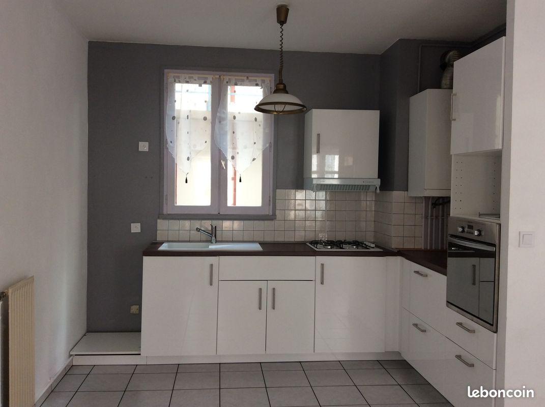 Appartement 2 pièces 49 m² · à Voiron · 49 m² · 126 000 €