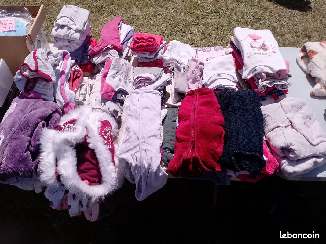 Lot vêtements bébé 6 mois (image 1)