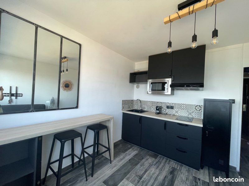 Appartement 1 pièce 15 m² · à La Seyne-sur-Mer · 15 m² · 590 €/mois