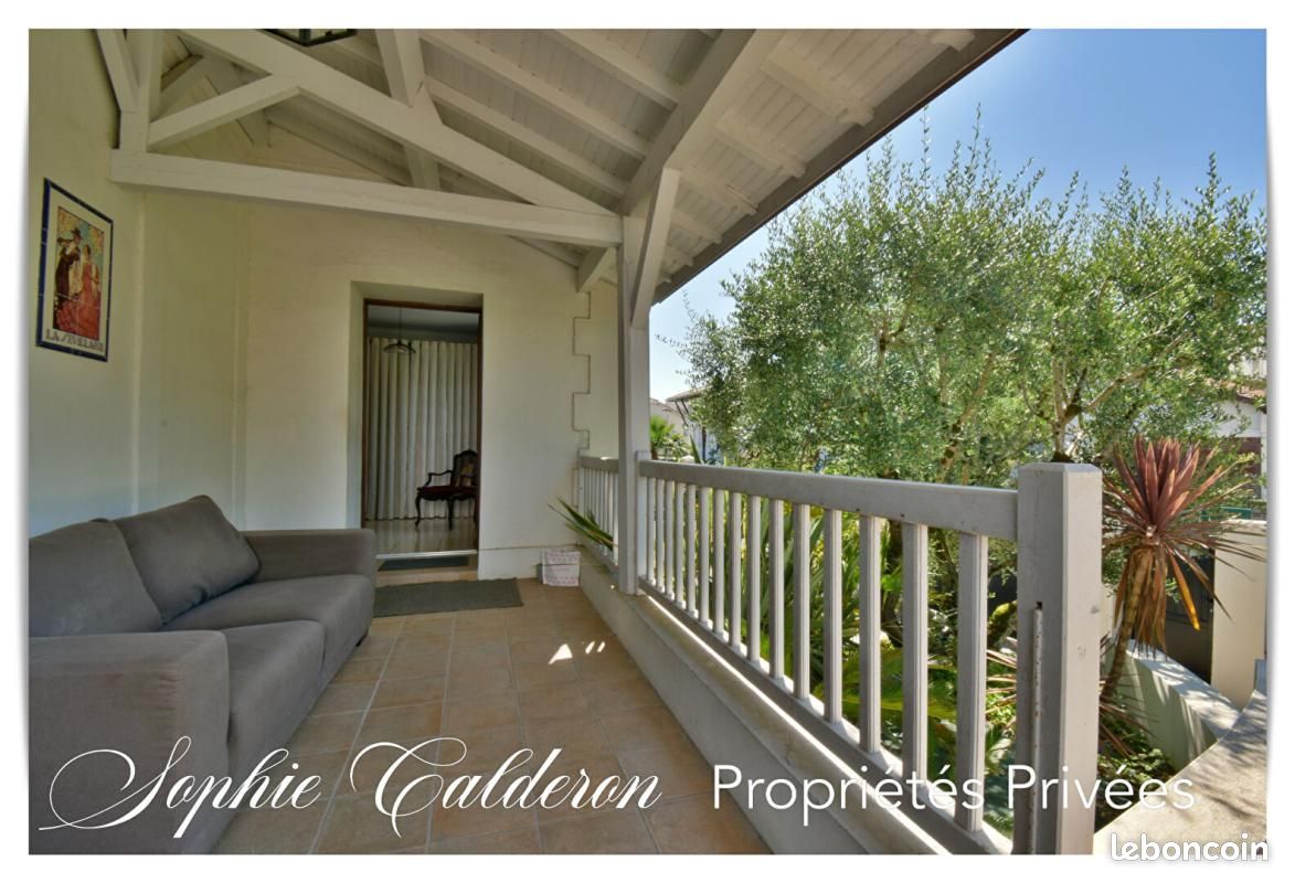 Maison 9 pièces 210 m² · à Dax · 210 m² · 547 600 €