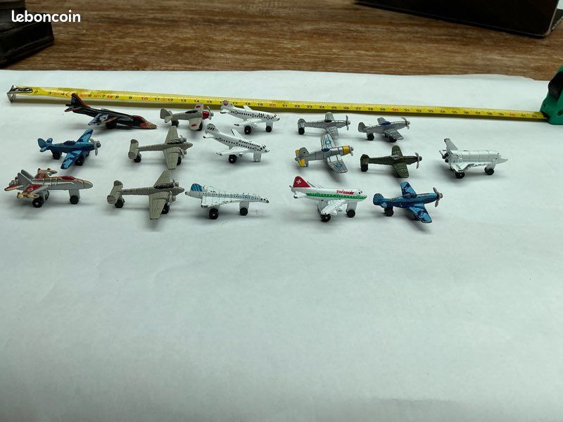 Jouets avions miniatures (image 2)