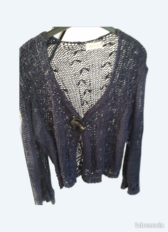 Gilet facon tricot bleu marine (image 1)