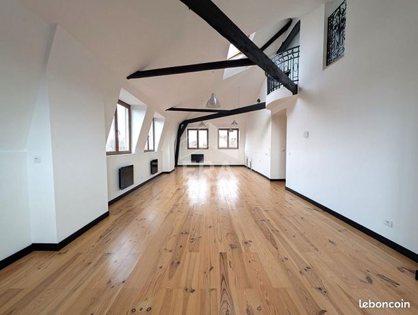 Loft 3 pièces 91 m²