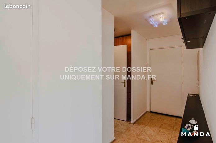 https://img.leboncoin.fr/api/v1/lbcpb1/images/93/cf/dd/93cfdd8227ccec8de57c13478119b0e32e7067e7.jpg?rule=ad-image