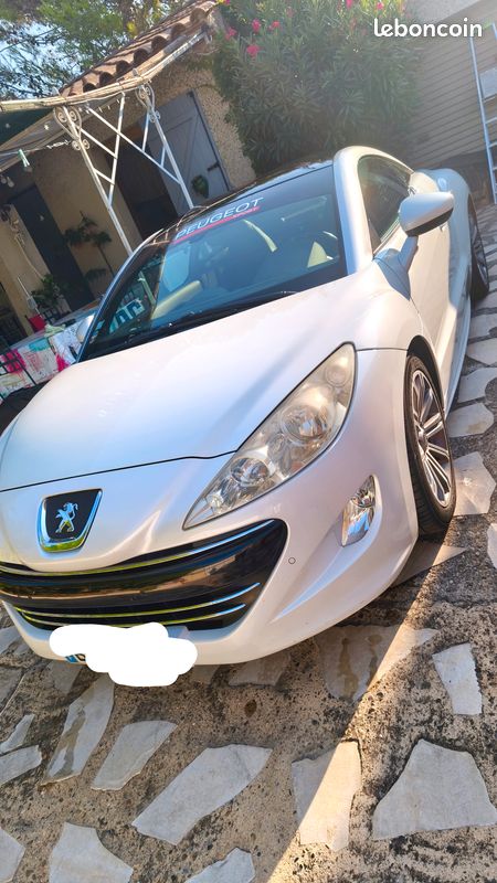 Peugeot RCZ (image 1)