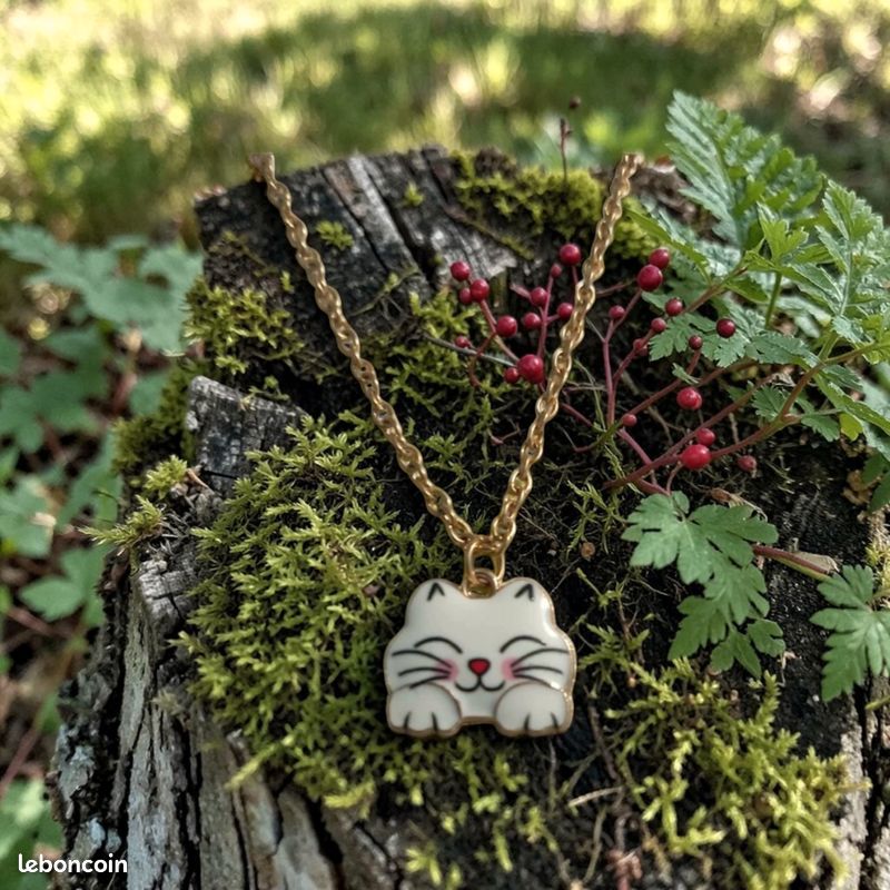 Collier chat kawaii trop mignon Doré inox anti allergie (image 1)